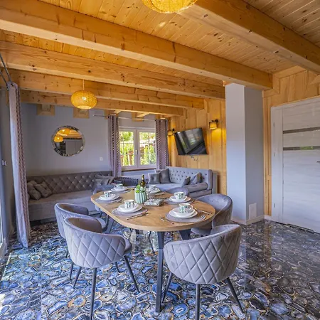 Szafranowe Wzgorze I-Dom Z Parkingiem, Sauna, Zew Jacuzzi Domek alpejski Karpacz